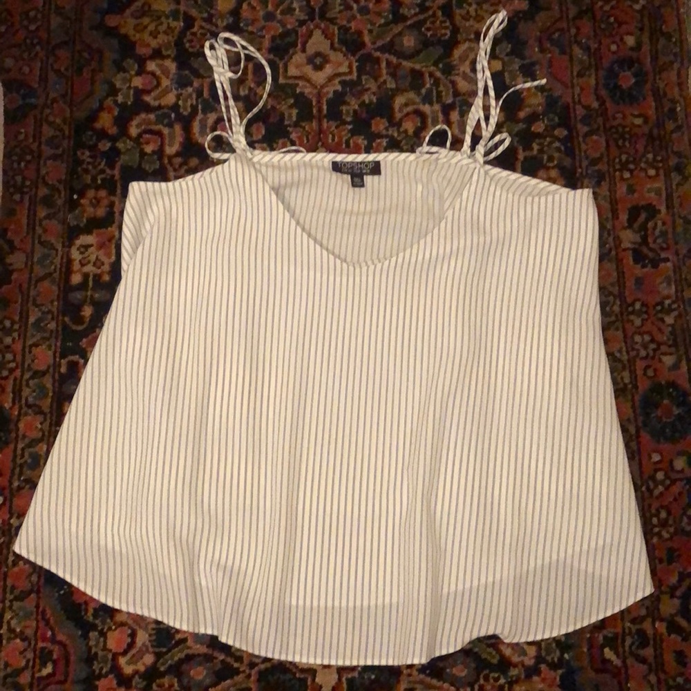 TOP SHOP lined ruffled blue pinstripe on white